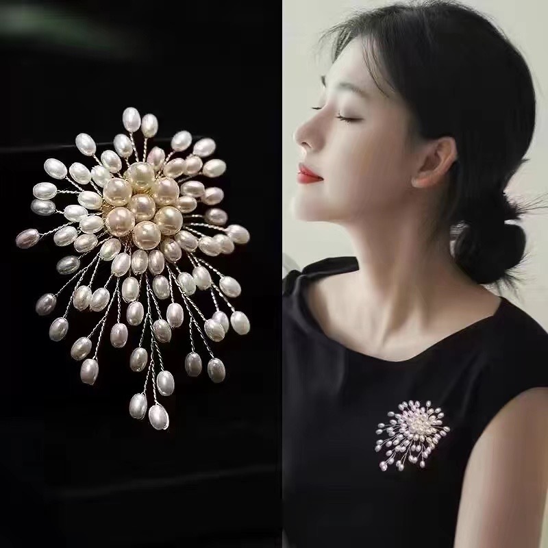 Pearls Brooch for Elegant Wome - Suit Supply Wedding Party ulasan dan harga