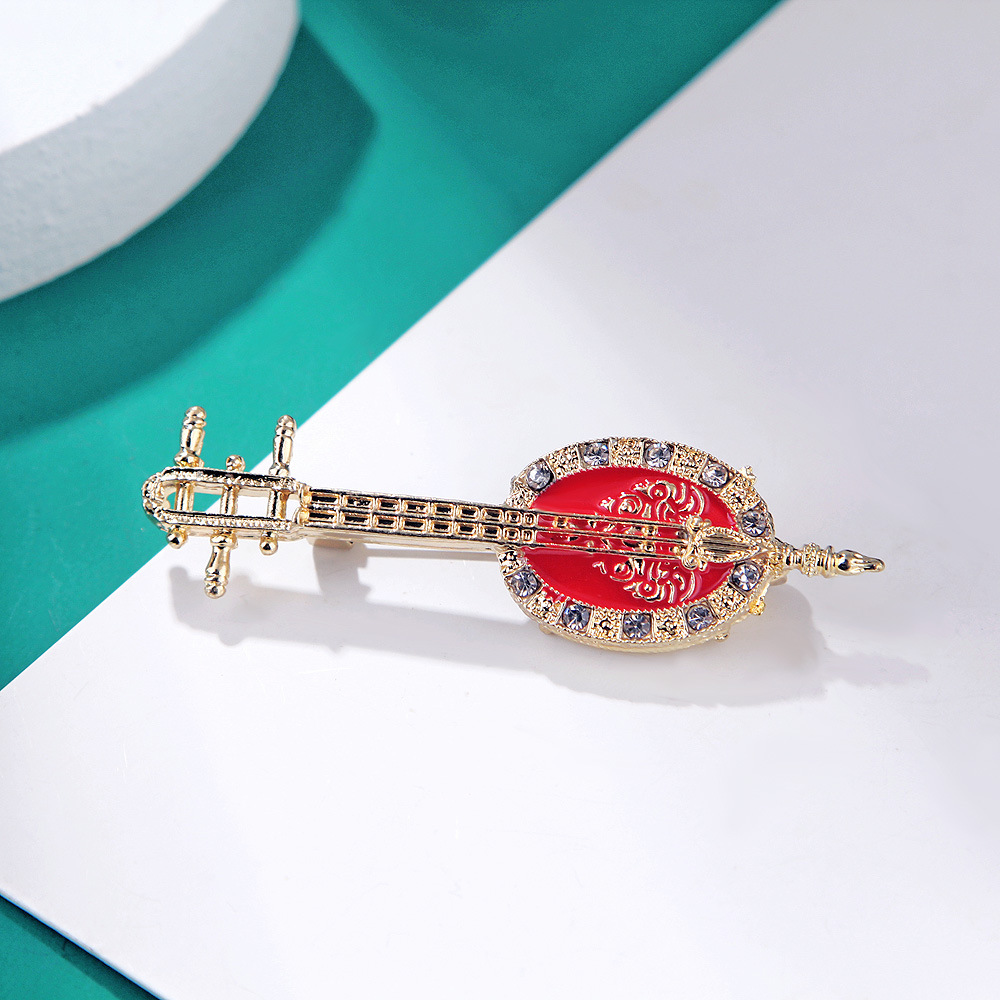 Antique Lute Red Enamel Brooch - Suit Supply Wedding Party ulasan dan harga