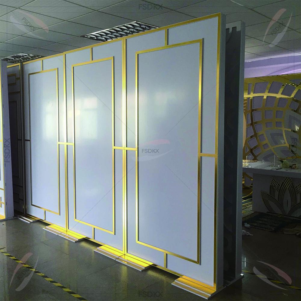 Shiny Gold Party Supplies Back - Wedding Party Supply Rentals ulasan dan harga